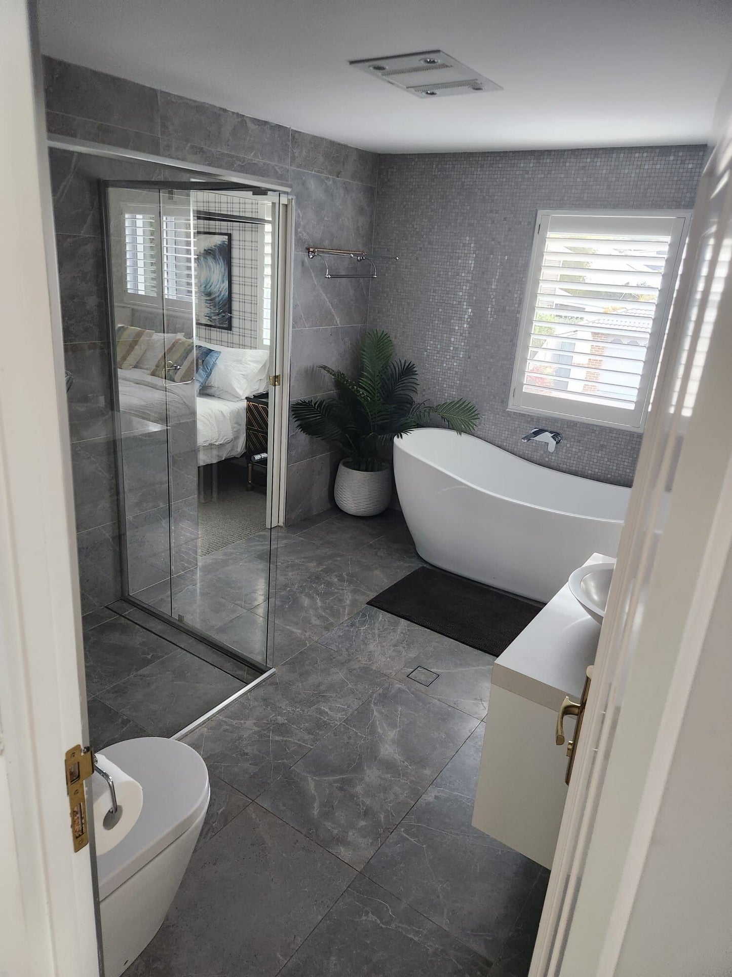 Red Sands Retreat, Shell Cove