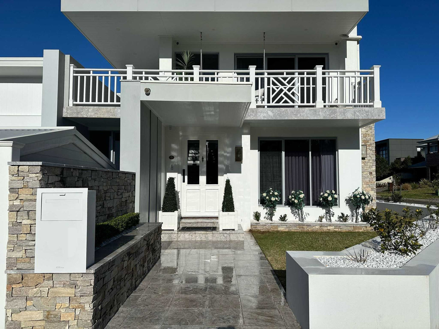 Red Sands Retreat, Shell Cove