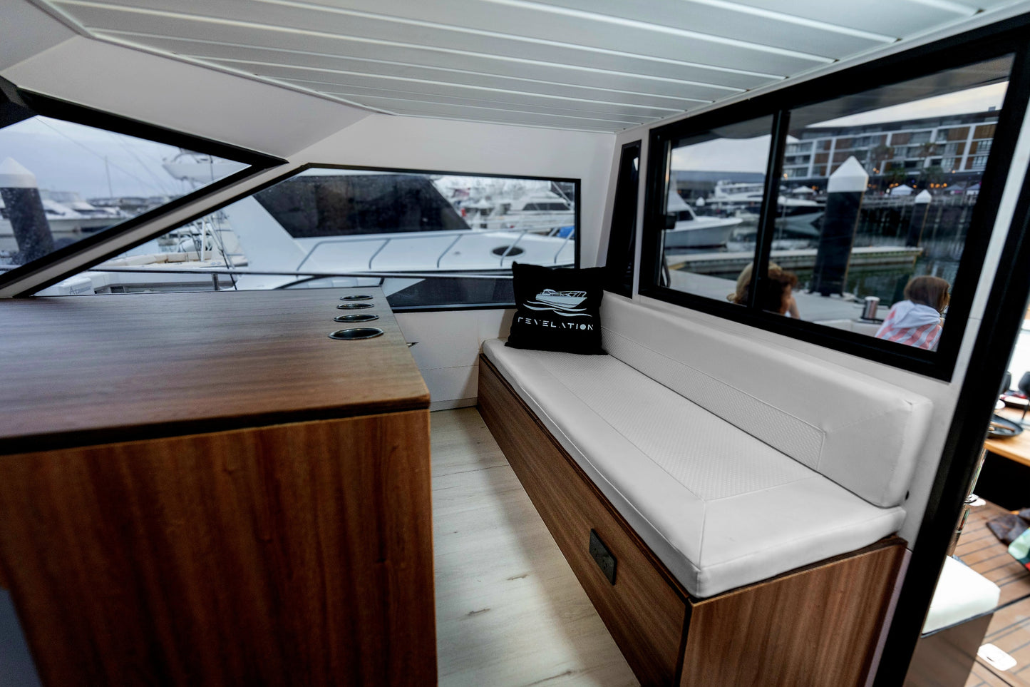 Self-Drive Boat Hire, Shell Cove