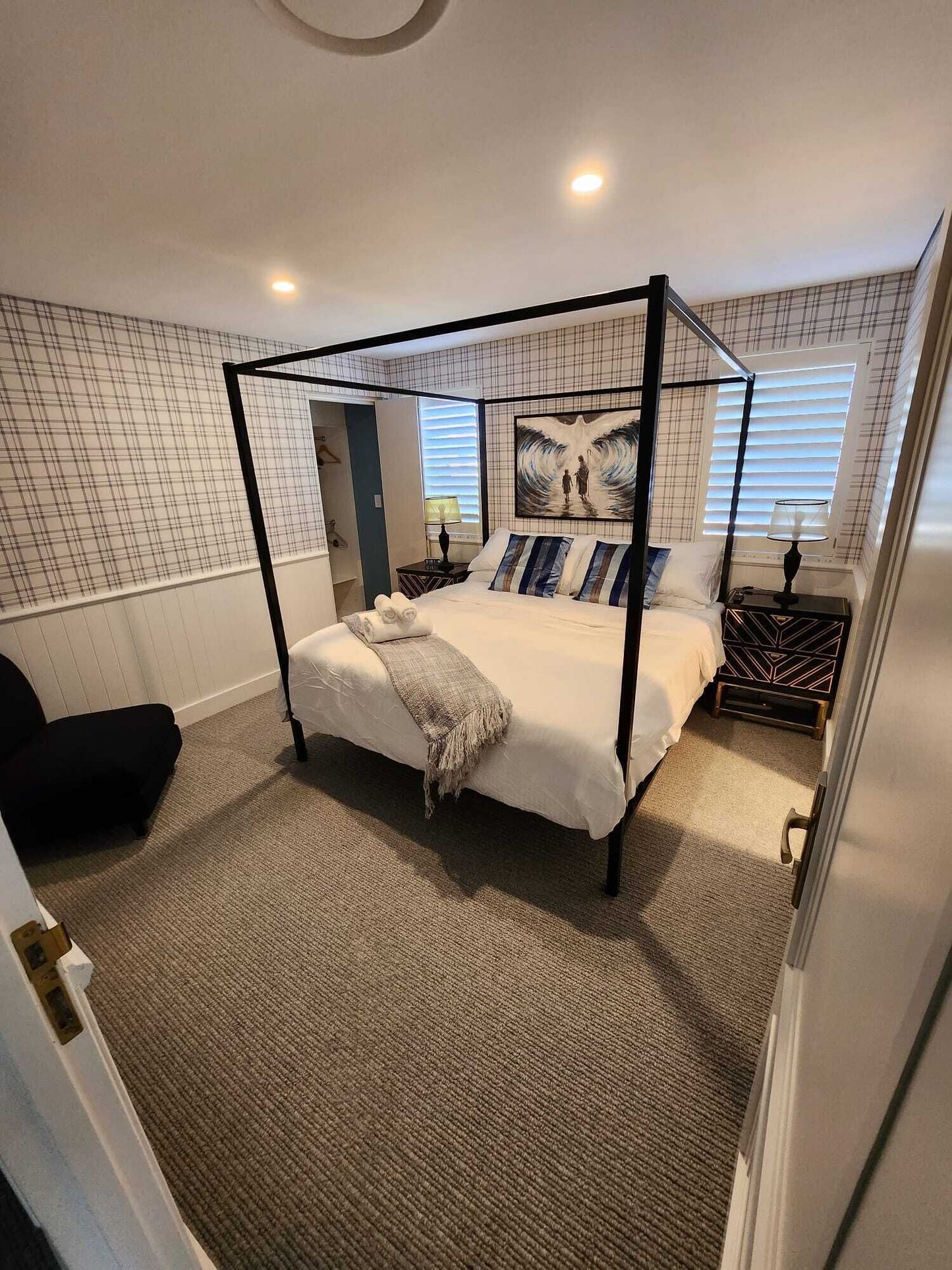 Red Sands Retreat, Shell Cove