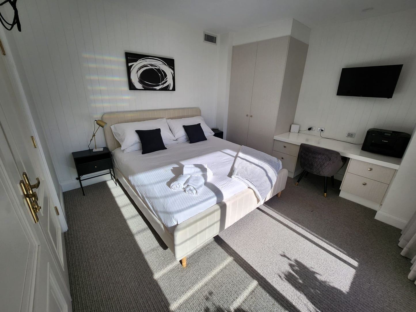 Red Sands Retreat, Shell Cove