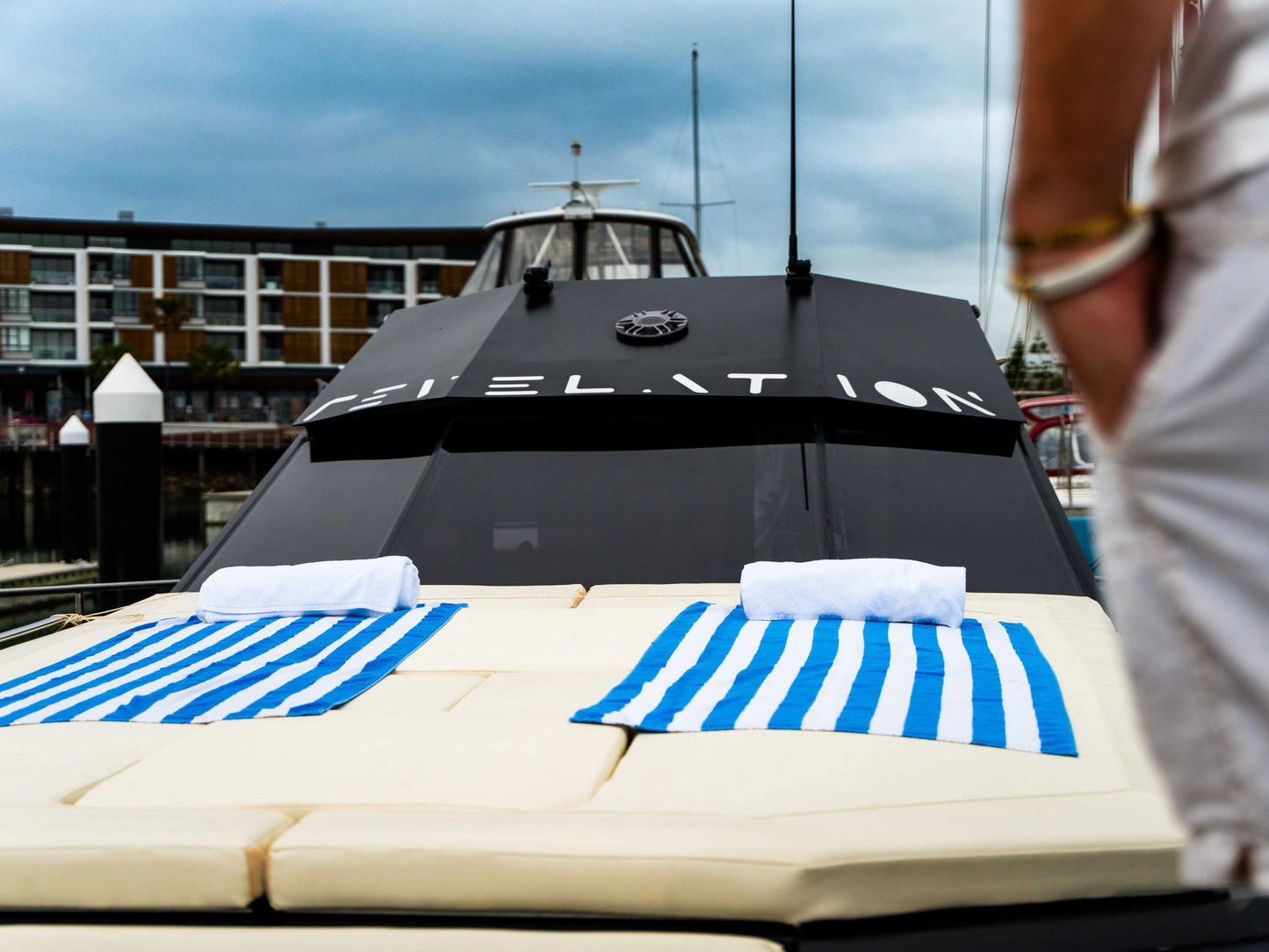 Self-Drive Boat Hire, Shell Cove