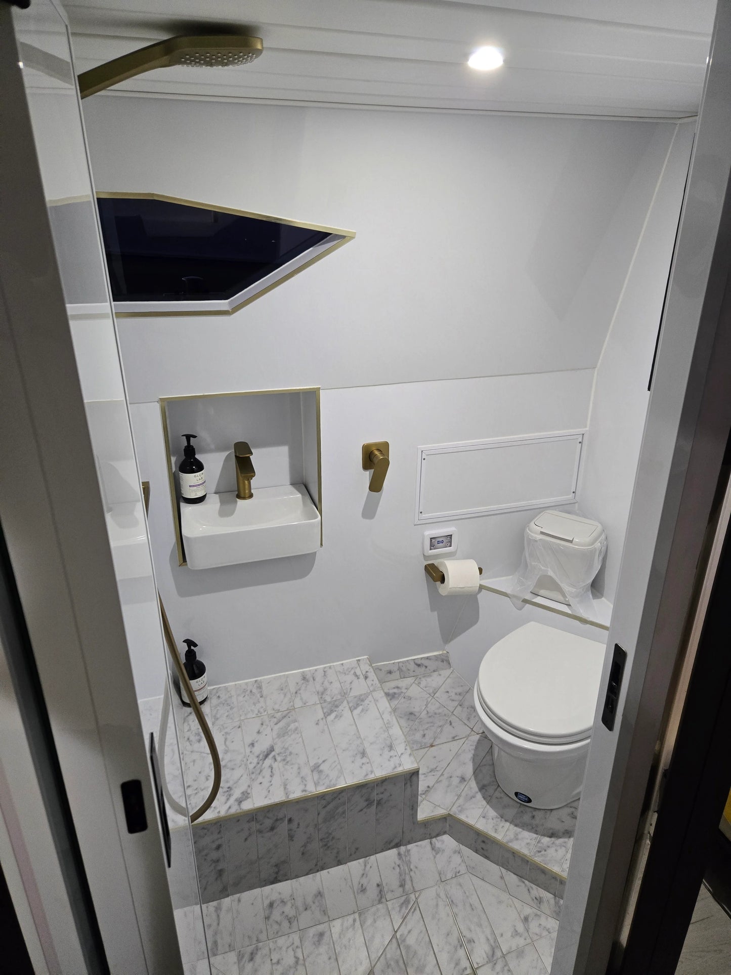 Charter Boat Hire, Shell Cove