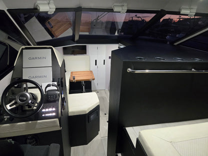 Self-Drive Boat Hire, Sydney Overnight